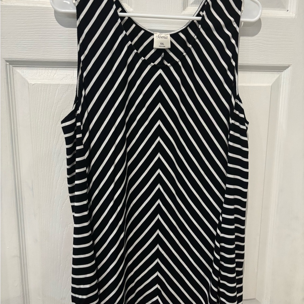 Soma Black and White Chevron Tank Top